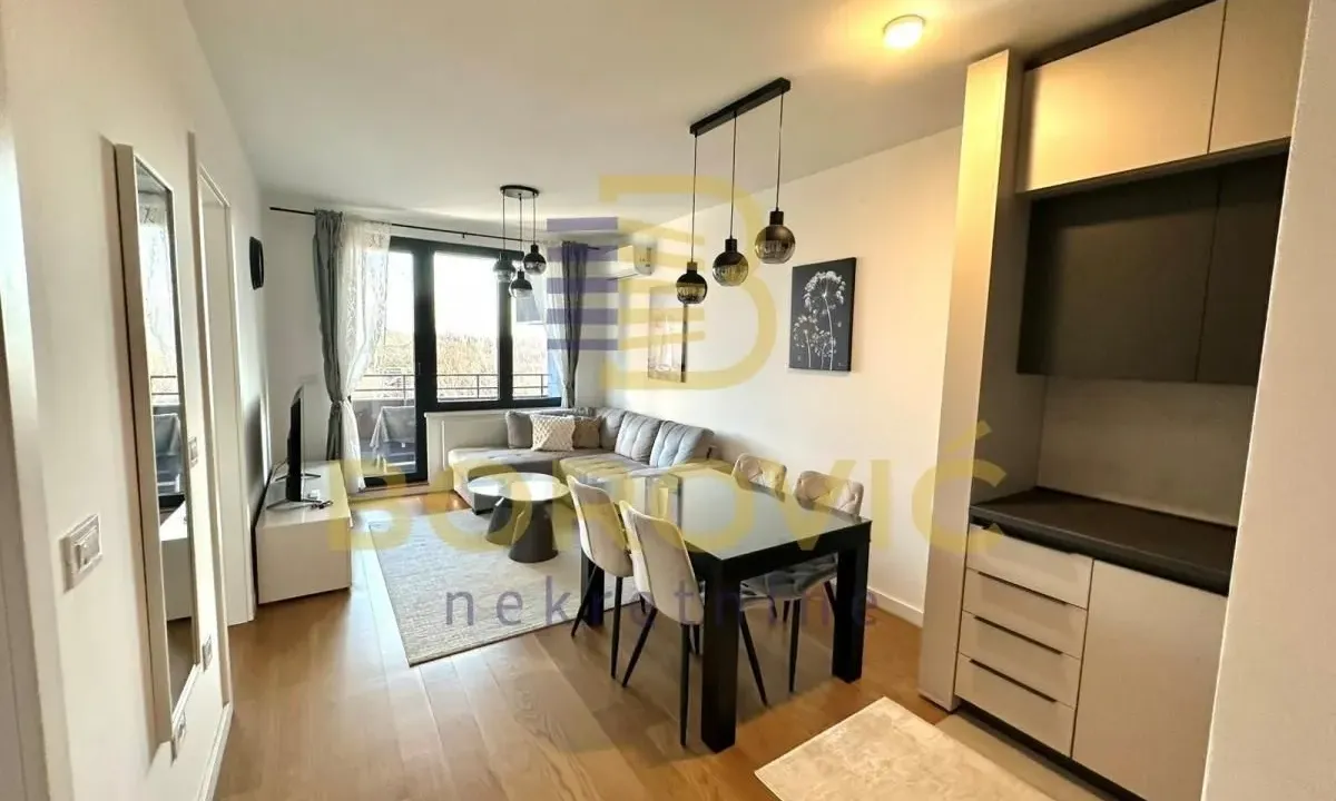 Izdavanje, dvosoban stan, 42m², Novi Beograd Sve Podlokacije, Beograd