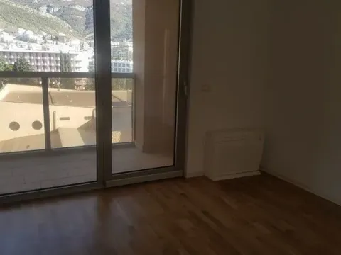 Prodaja, stan, 79m², Bečići, Budva - image 9
