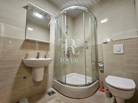 Rent, two bedroom apartment, 65m², City Kvart, Podgorica - image 9