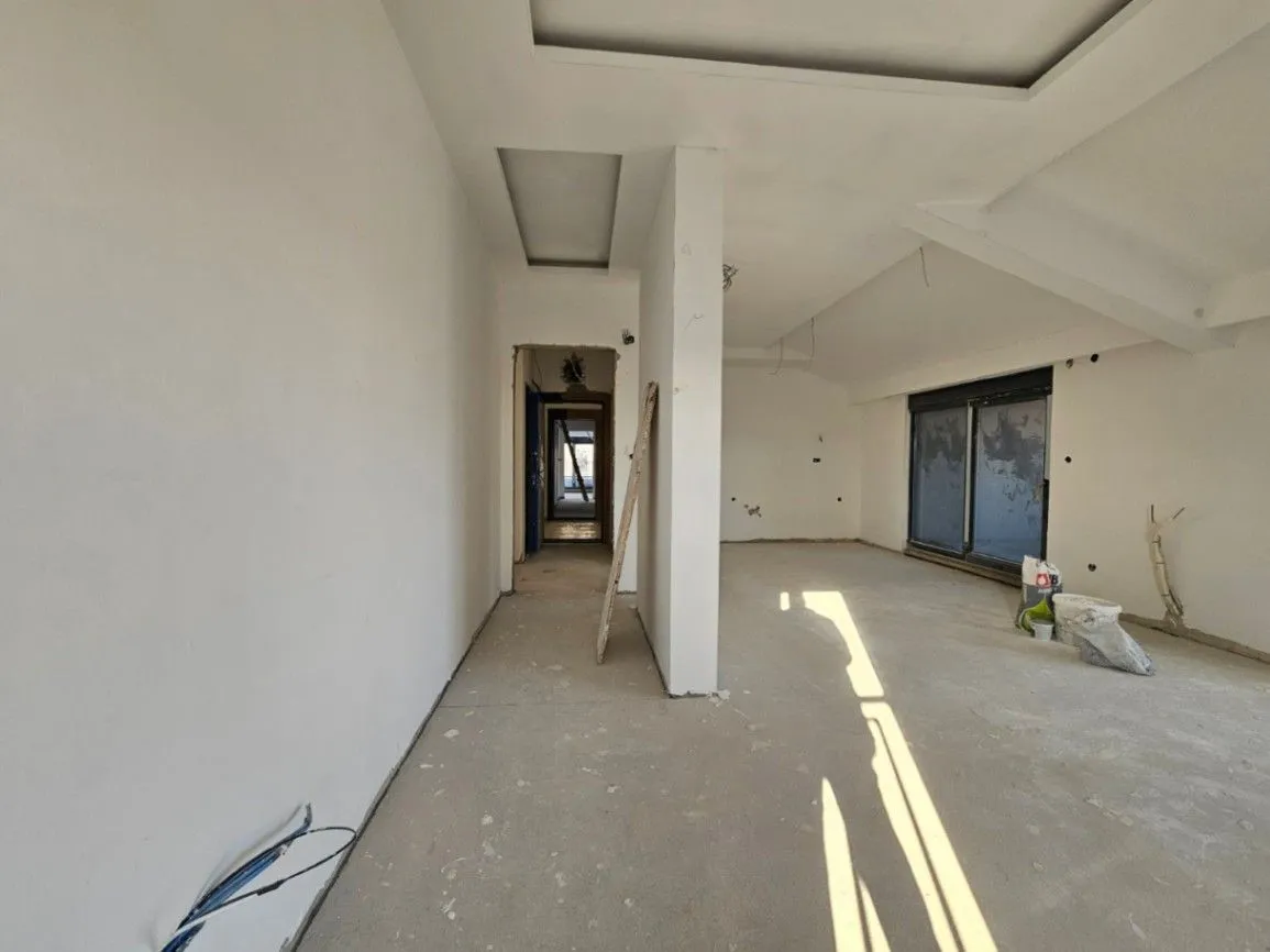 Prodaja, trosoban stan, 116m², Gorica C, Podgorica
