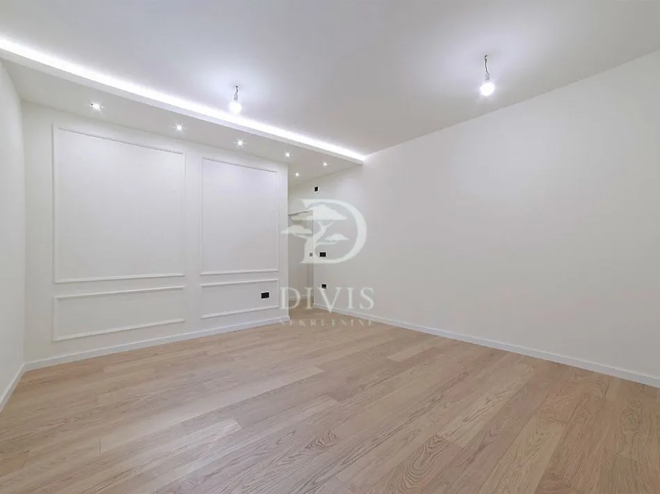 Sale, three bedroom apartment, 70m², Stari Grad, Beograd
