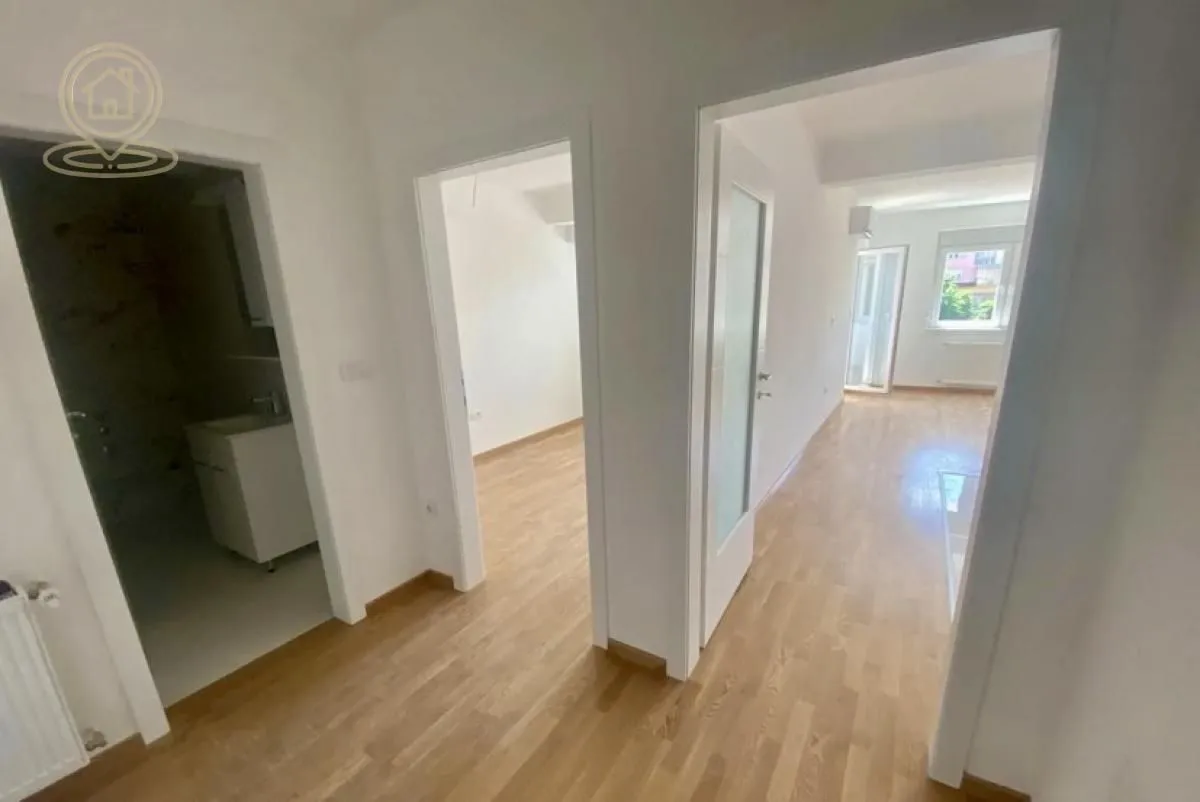 Rent, two bedroom apartment, 52m², Čair, Niš