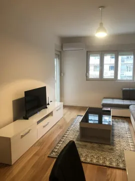 Rent, two bedroom apartment, 75m², Central Point, Podgorica - image 13