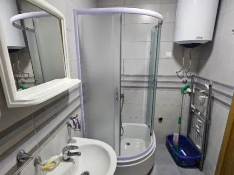 Prodaja, jednosoban stan, 48m², Tuški Put, Podgorica - image 12