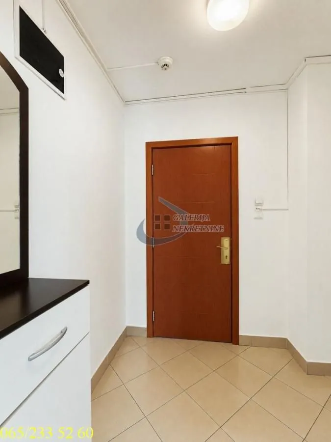 Sale, studio apartment, 33m², Autokomanda, Voždovac Sve Podlokacije
