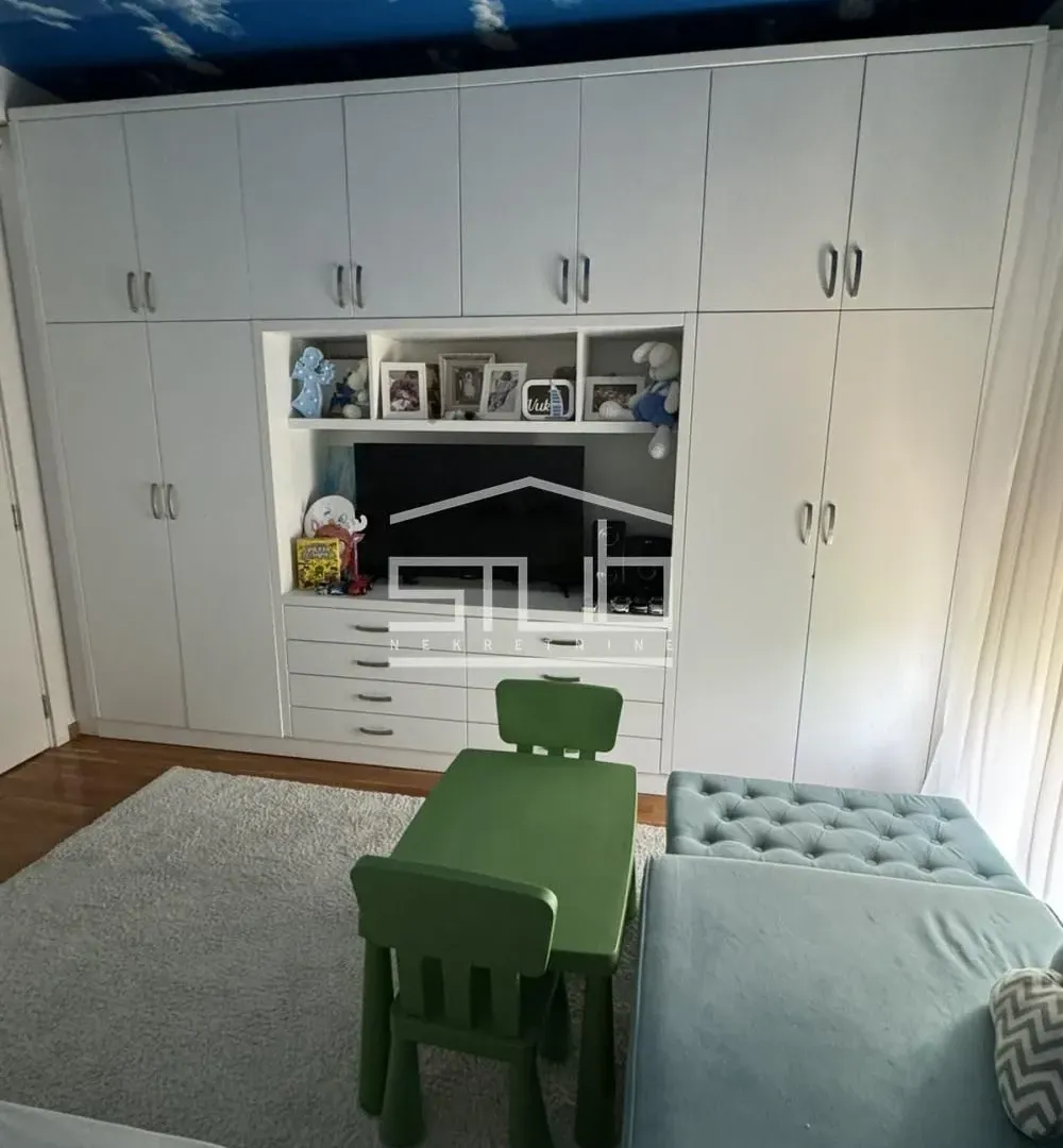 Sale, apartment, 270m², Stari Košutnjak, Rakovica