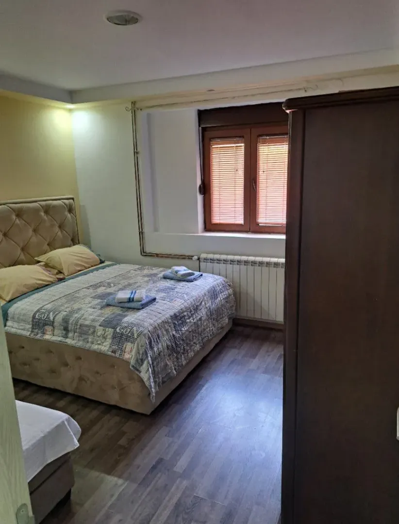 Rent, one bedroom apartment, 52m², Centar, Nikšić