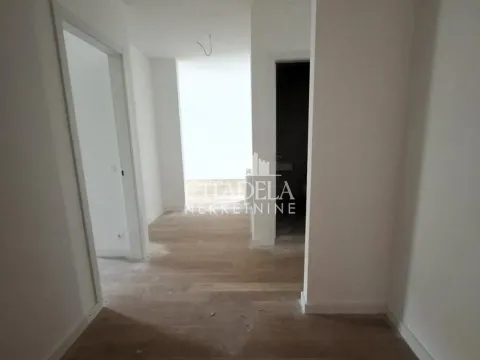 Prodaja, četvorosoban stan, 115m², Banovo Brdo, Beograd - image 5