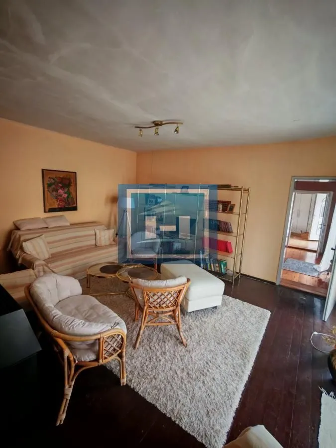 Prodaja, kuća, 358m², Bačina, Varvarin