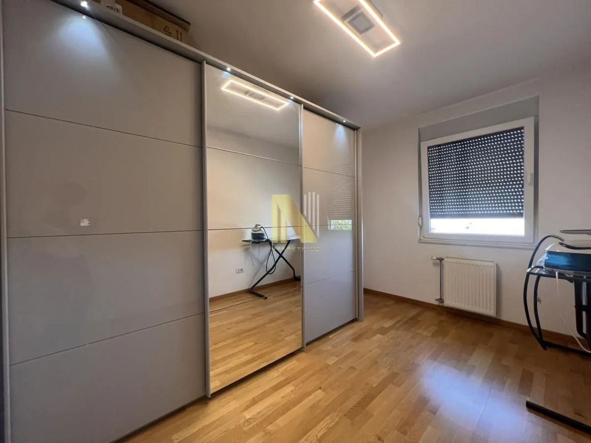 Rent, three bedroom apartment, 59m², Salajka, Novi Sad Sve Podlokacije