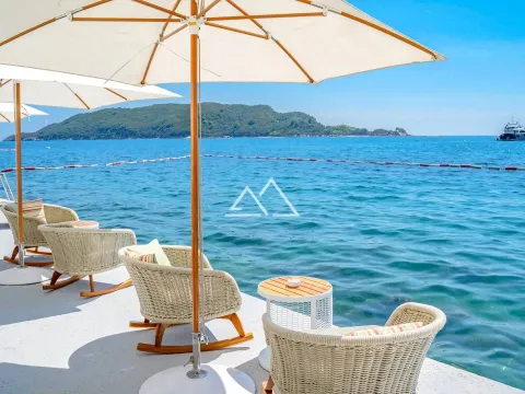 Sale, two bedroom apartment, 125m², Budva, Crna Gora - image 17