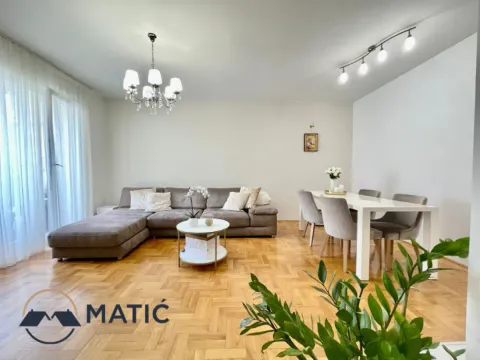 Prodaja, dvosoban stan, 50m², Grbavica, Novi Sad Sve Podlokacije