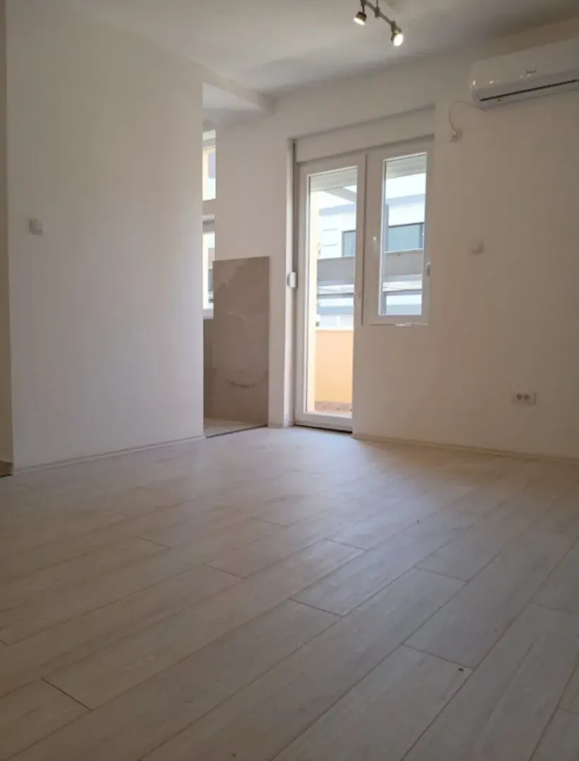 Rent, two bedroom apartment, 57m², Centar, Podgorica