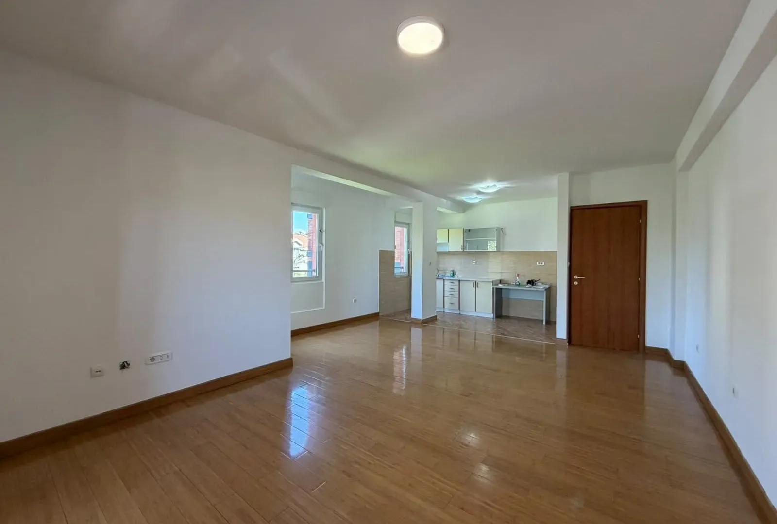 Rent, four bedroom apartment, 109m², Vezirov Most, Podgorica