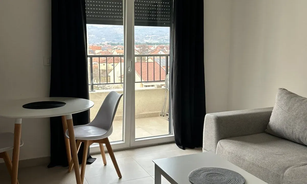 Rent, one bedroom apartment, 45m², Zagorič, Podgorica
