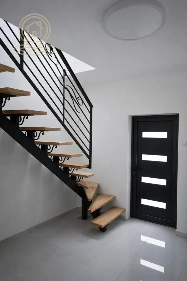 Rent, office space, 240m², Sajmište, Novi Sad