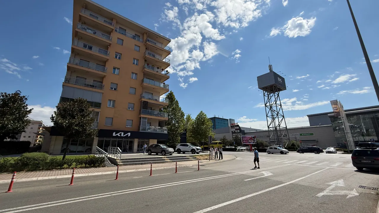 Rent, two bedroom apartment, 75m², City Kvart, Podgorica