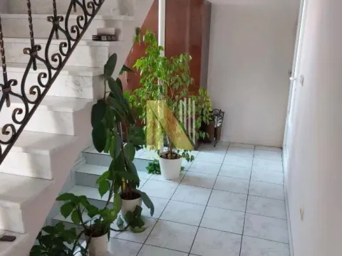 Prodaja, kuća, 414m², Klisa, Novi Sad Sve Podlokacije - image 11