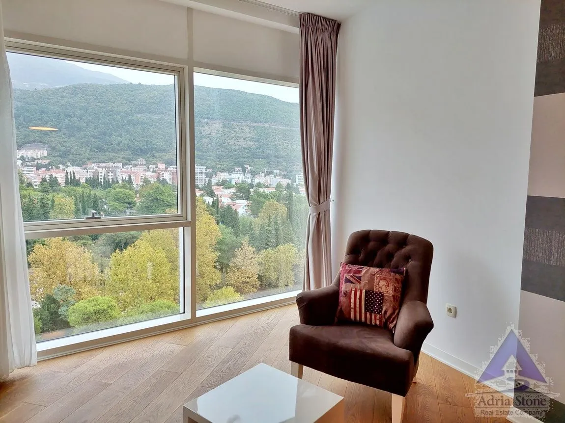 Sale, one bedroom apartment, 64m², Centar, Budva