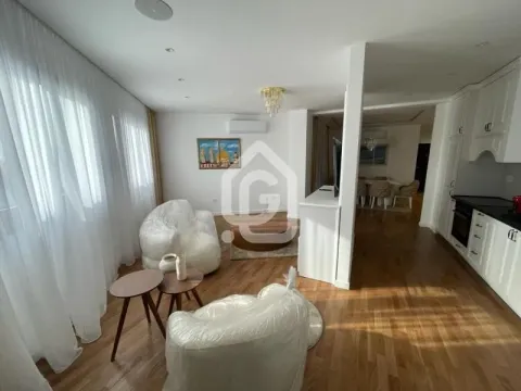 Prodaja, stan, 170m², Đeram Pijaca, Beograd - image 4