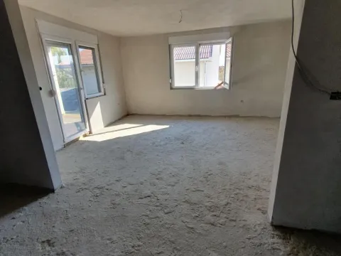 Sale, house, 123m², Irig, Srbija - image 5