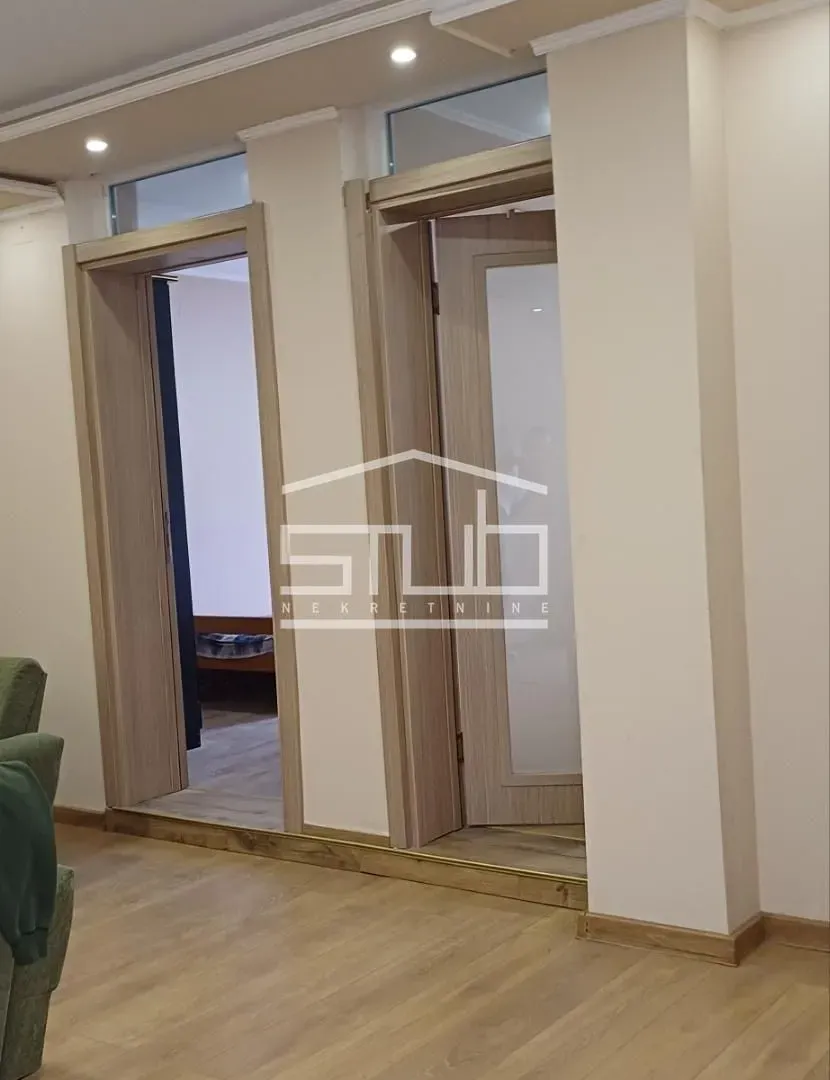 Prodaja, trosoban stan, 67m², Železnik, Beograd