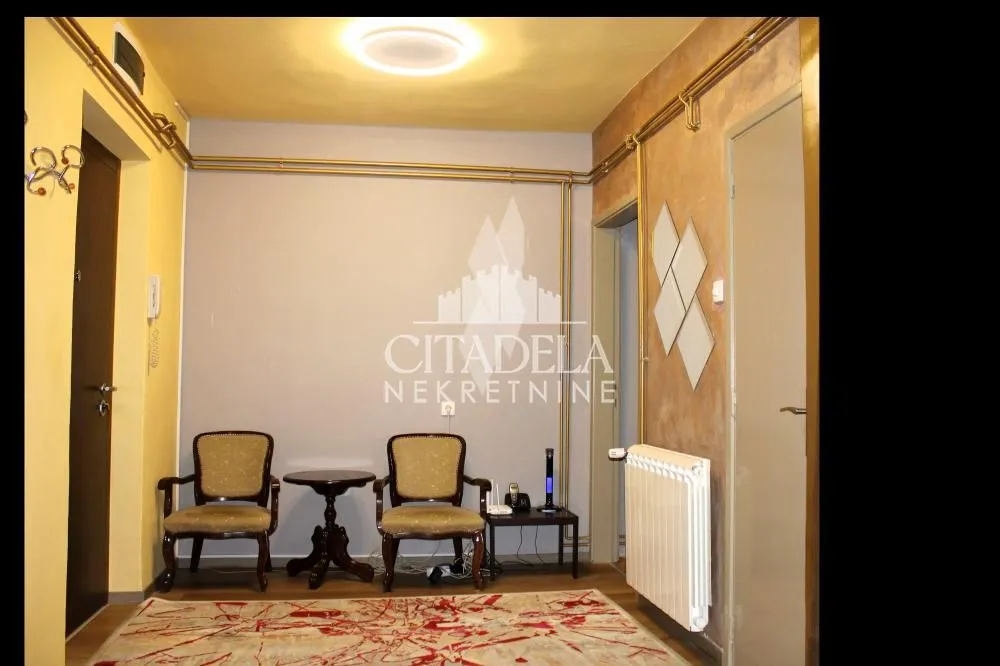 Sale, four bedroom apartment, 104m², Gradska Bolnica, Zvezdara Sve Podlokacije
