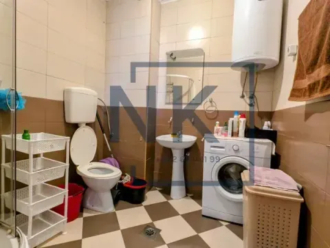 Izdavanje, dvosoban stan, 70m², 1 maj, Podgorica - image 11
