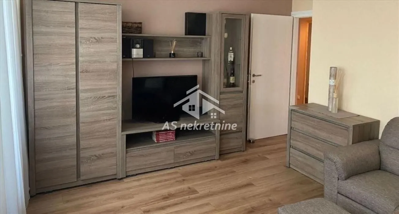 Izdavanje, dvosoban stan, 53m², Palilula Sve Podlokacije, Beograd
