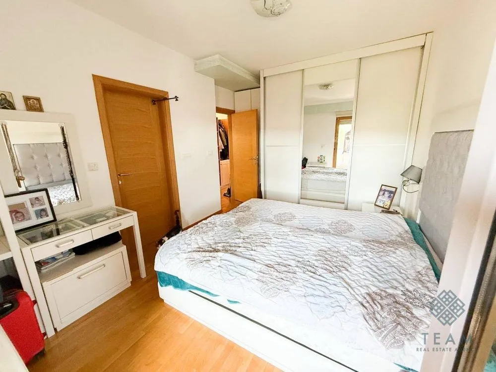 Prodaja, trosoban stan, 136m², Centar, Podgorica