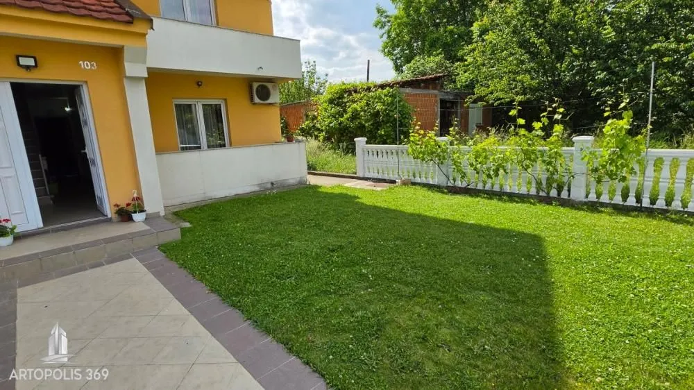 Prodaja, kuća, 453m², Zemun Sve Podlokacije, Beograd