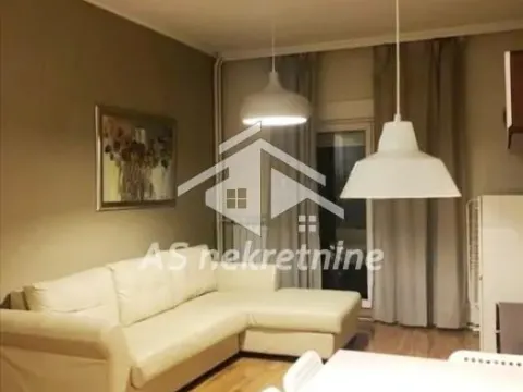 Rent, two bedroom apartment, 50m², Kalenić Pijaca, Vračar Sve Podlokacije - image 4