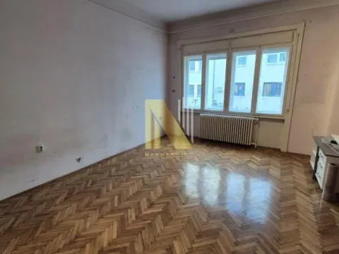 Izdavanje, poslovni prostor, 122m², Centar, Novi Sad - image 11