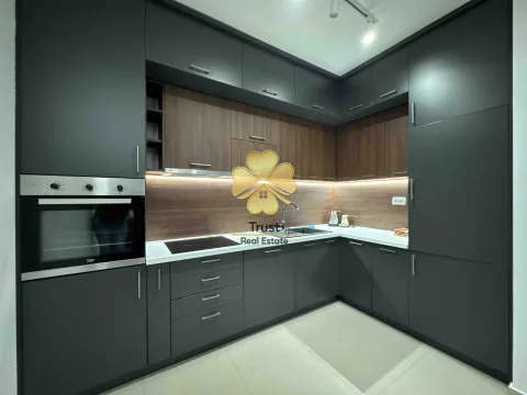 Izdavanje, dvosoban stan, 70m², Master Kvart, Podgorica - image 7