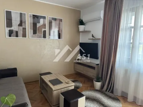 Rent, two bedroom apartment, 45m², Bulevar Oslobodjenja, Novi Sad Sve Podlokacije - image 3