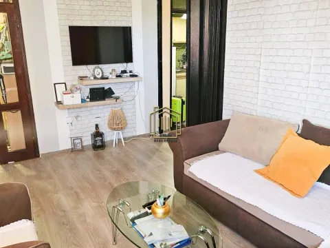 Rent, one bedroom apartment, 40m², Blok 5, Podgorica - image 4