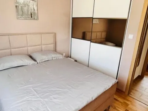 Izdavanje, dvosoban stan, 55m², Gornja Gorica, Podgorica - image 7