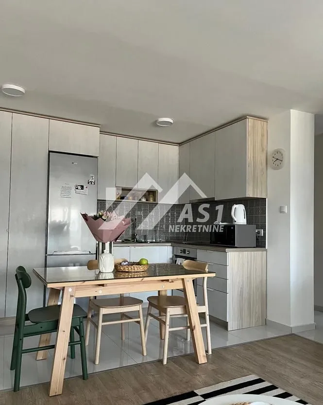 Izdavanje, dvosoban stan, 53m², Liman 2, Novi Sad Sve Podlokacije