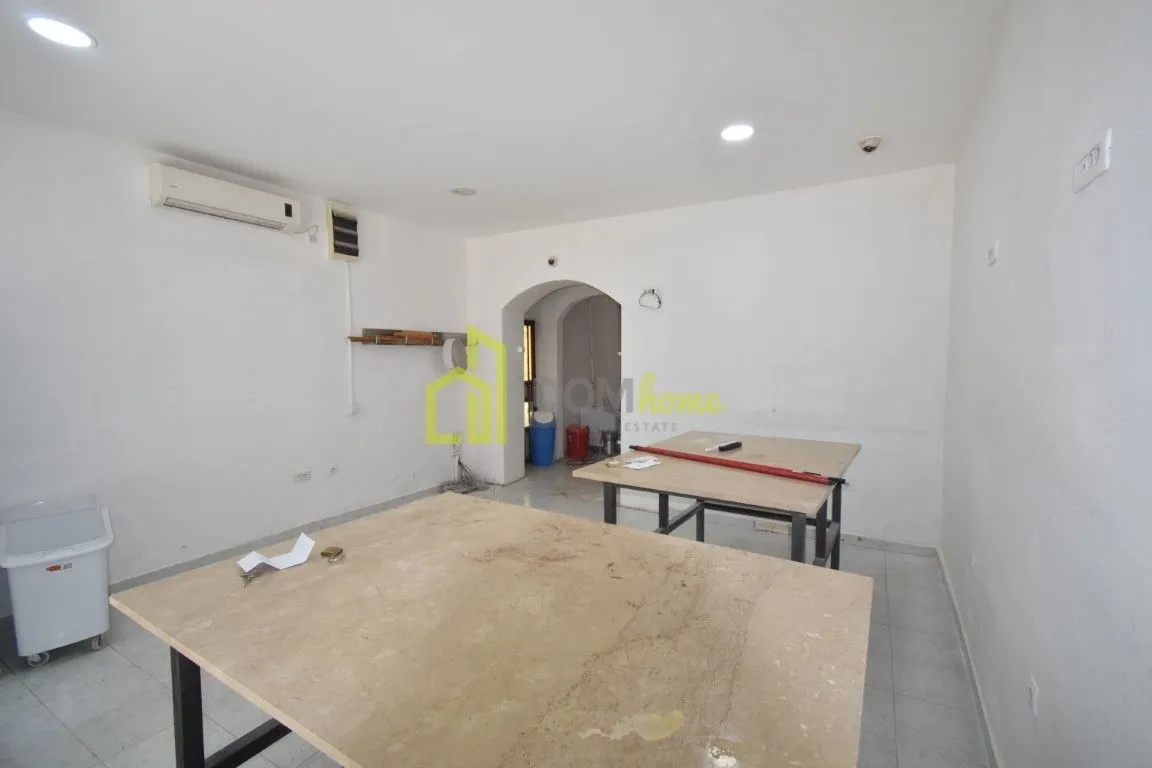 Rent, office space, 65m², Centar, Podgorica