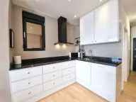 Izdavanje, dvosoban stan, 70m², Bečići, Budva - image 3