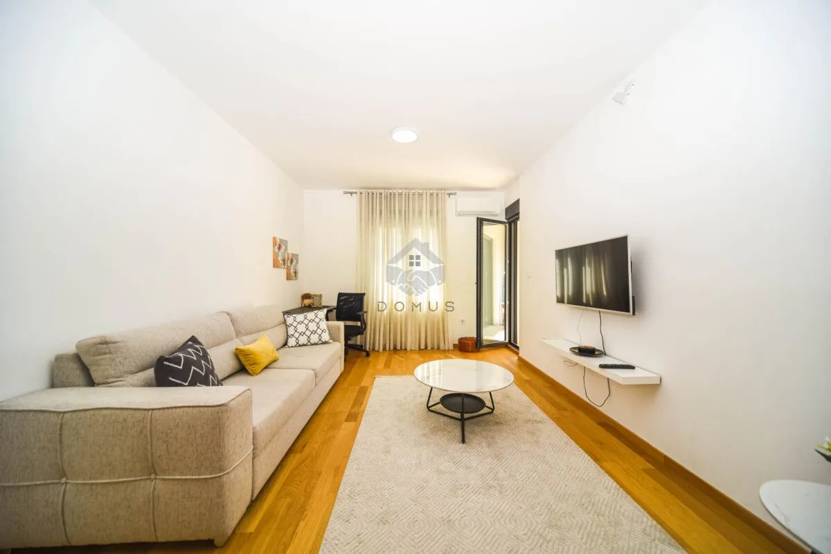 Rent, one bedroom apartment, 45m², City Kvart, Podgorica