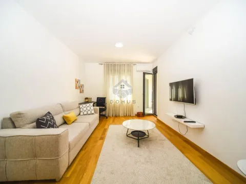 Rent, one bedroom apartment, 45m², City Kvart, Podgorica - image 1