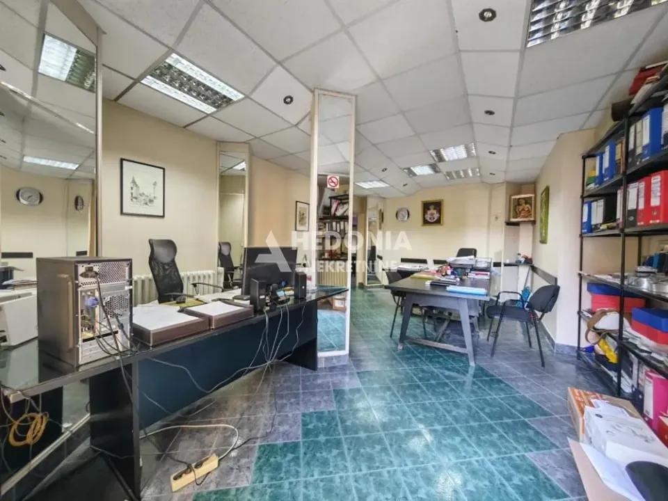Sale, office space, 51m², Partizanov Stadion, Beograd
