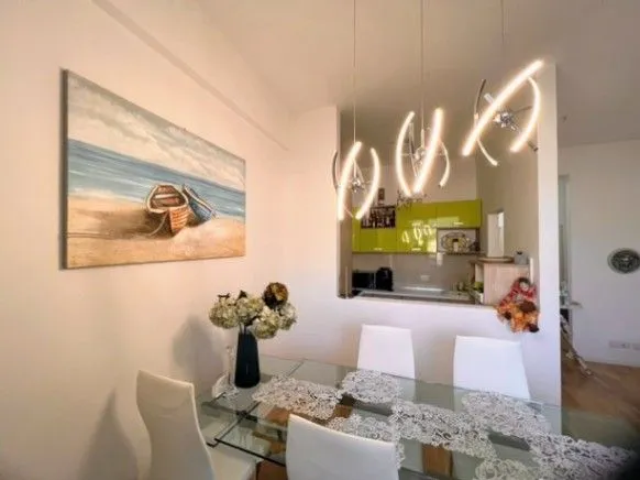 Sale, three bedroom apartment, 105m², Bečići, Budva