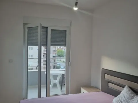 Izdavanje, jednosoban stan, 45m², Rozino, Budva - image 8