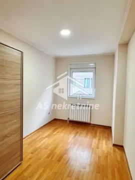 Izdavanje, trosoban stan, 67m², Lekino Brdo, Voždovac Sve Podlokacije - image 5