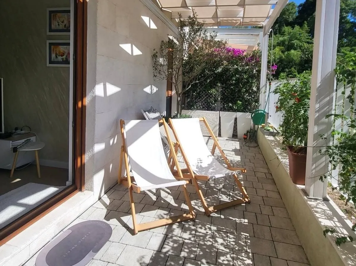 Rent, two bedroom apartment, 62m², Seljanovo, Tivat