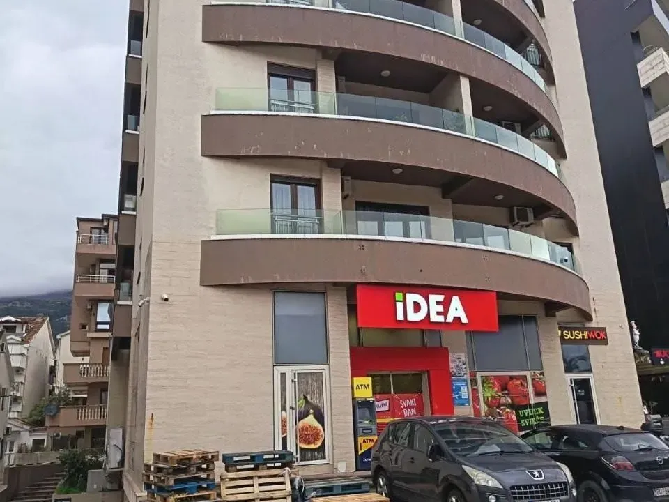 Sale, one bedroom apartment, 42m², Bulevar, Budva