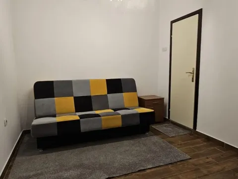 Rent, two bedroom apartment, 59m², Čubura, Beograd - image 8