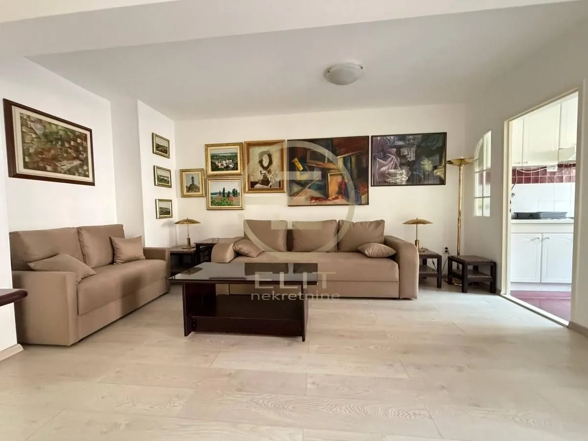 Izdavanje, stan, 50m², Sajam, Novi Sad Sve Podlokacije